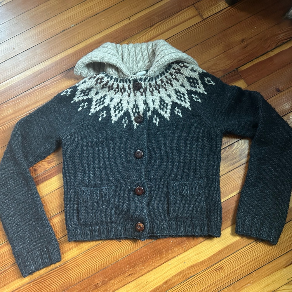 Vintage J. Crew “Hand-knit” Medium Charcoal and Cream leather button Cardigan